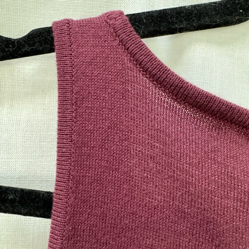 Michael Kors Plum Knit Sleeveless Top with Sequins NWT - Picture 6 of 7